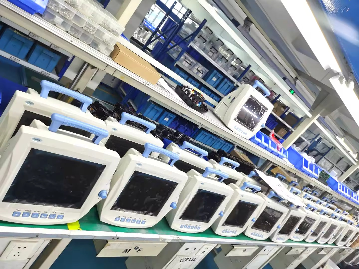 JYTOP KN-601A Manufacture Price Portable 7 Inch 6 Parameter Pet Vet Ecg Nibp Resp Ibp P Human Health Patient Monitor