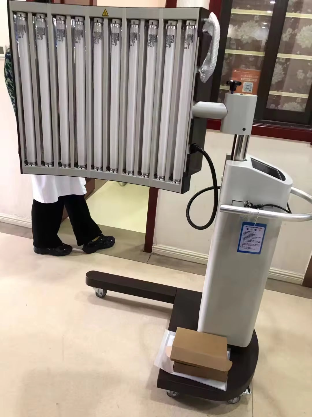 JYTOP KN 4002B Hospital Use Medical Ultraviolet Lamp 311nm UVB Photothearpy Panel for Body Psoriasis Treatment No reviews yet