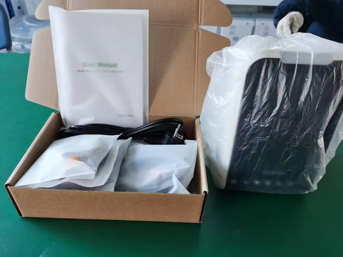 JYTOP KN-601A Manufacture Price Portable 7 Inch 6 Parameter Pet Vet Ecg Nibp Resp Ibp P Human Health Patient Monitor